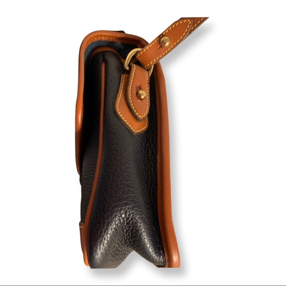 Dooney and Bourke Navy Leather Crossbody Purse - Picture 10 of 16